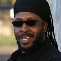 Ini Kamoze - Here Comes the Hotstepper 